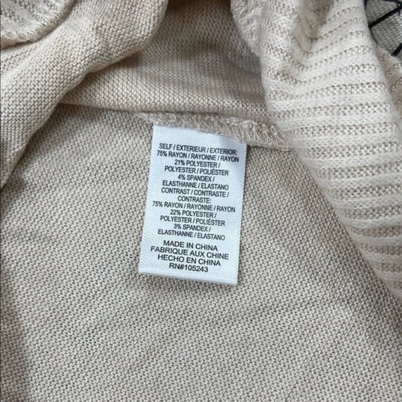 Bobeau Women's Scoop Neck Side Tie Sweater - Picture 6 of 8